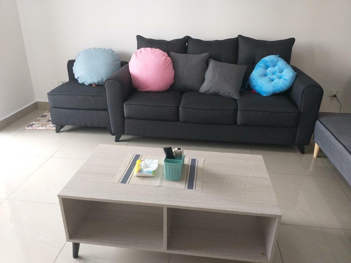 Kempas Indah @ The Secret Garden Homestay Johor Bahru Ngoại thất bức ảnh