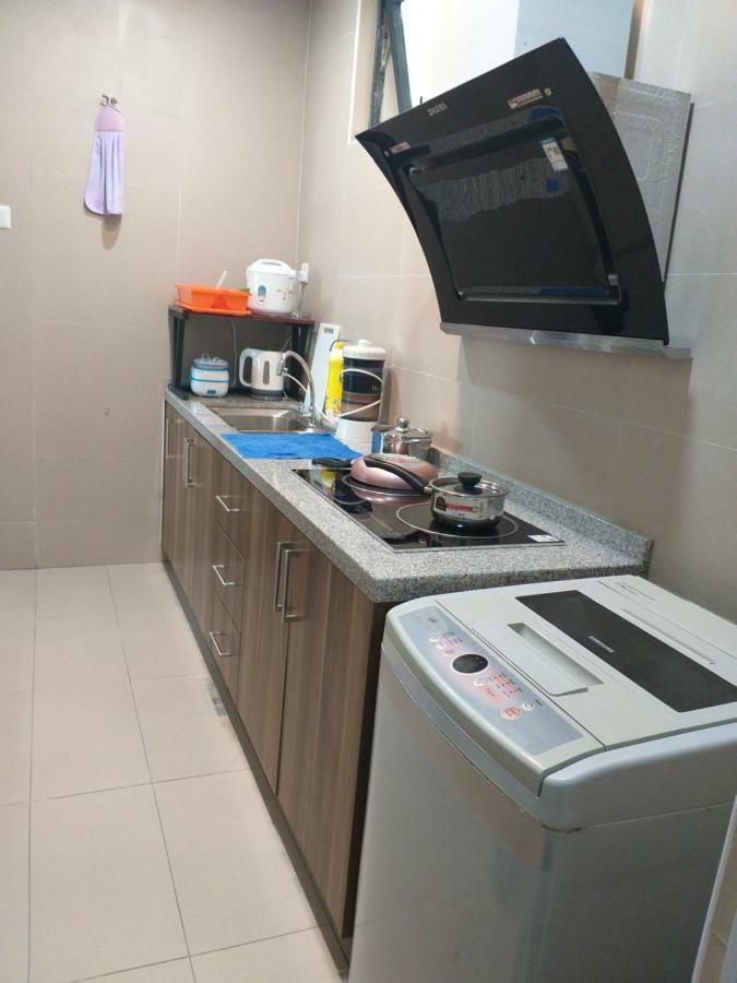 Kempas Indah @ The Secret Garden Homestay Johor Bahru Ngoại thất bức ảnh